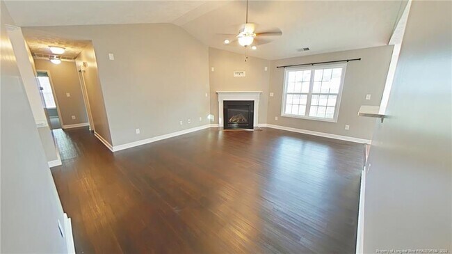 Building Photo - 134 Emerywood Ct