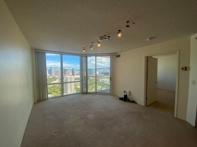 Building Photo - $2,400 1 Bed, 1 Bath, 1 Parking-One Archer Lane, High Floor with ocean/mountain views