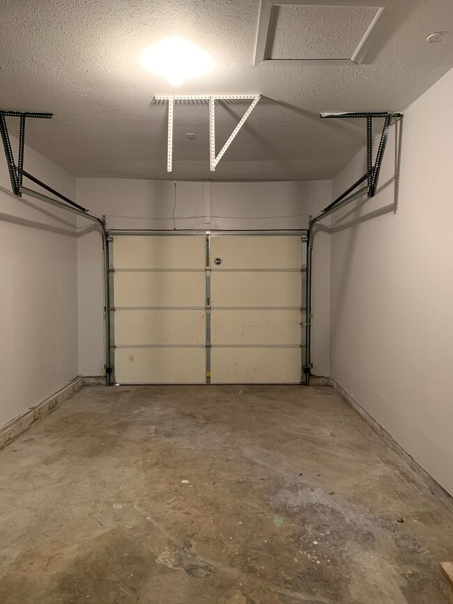 Photo - For Rent...4404 Wabash, Granite City House