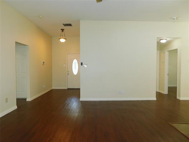 Building Photo - 326 Ashley Oak Ln