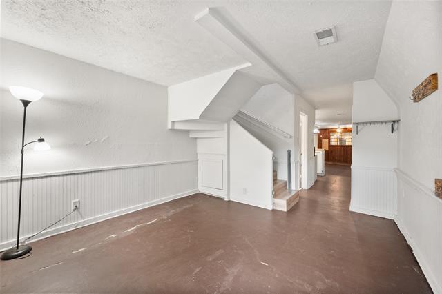 Building Photo - 3128 Emhouse Rd