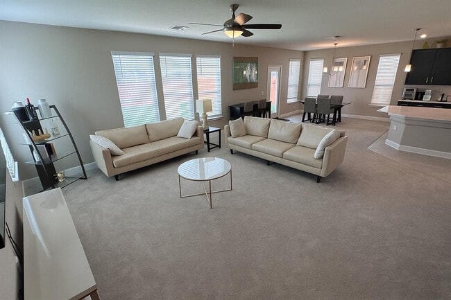 Building Photo - 4600 Colmar Dr