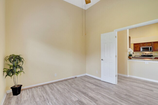 Foto del edificio - 22076 Seashore Cir