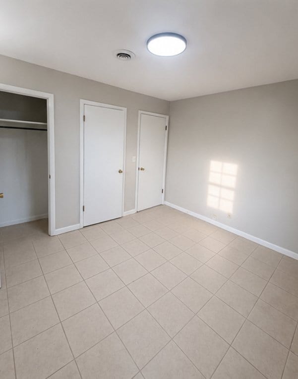 Foto del edificio - 690 Huntington Pkwy