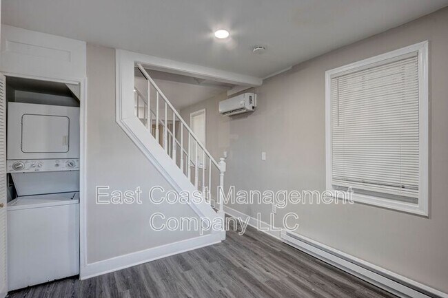 Foto del edificio - 122 S Carey St