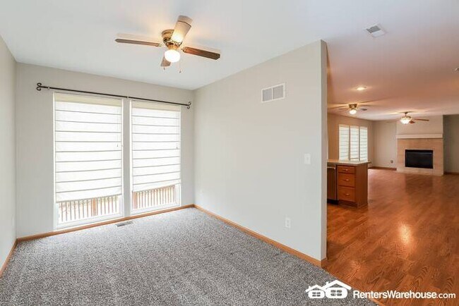 Foto del edificio - 4 Bed 2.5 Bath Home In Kearney! Available ...