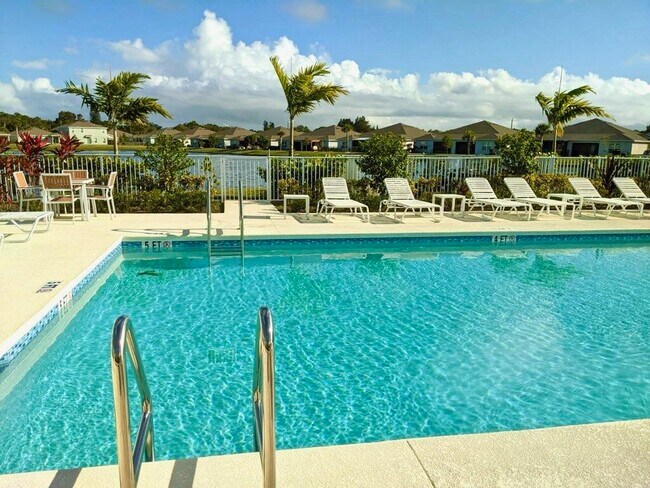 Foto del edificio - 605 Lychee Ln