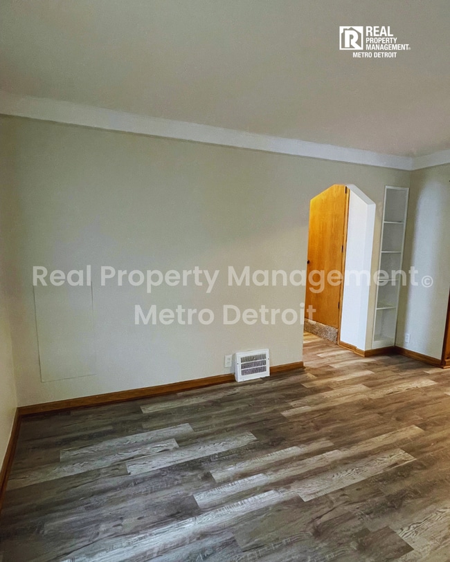 Foto del edificio - 4462 1st St