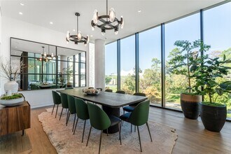 Building Photo - 1 Riva Row