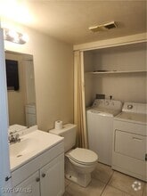 Building Photo - 3329 Ottawa Cir