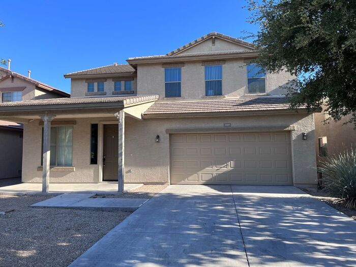 Primary Photo - 5 bed 3 bath 3 car garage in San Tan Valley