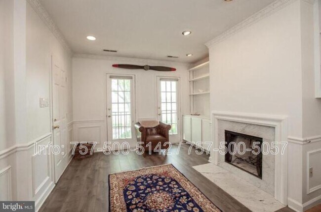 Building Photo - 4615 MacArthur Blvd NW