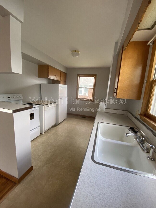 Foto del edificio - 516 W Murray St