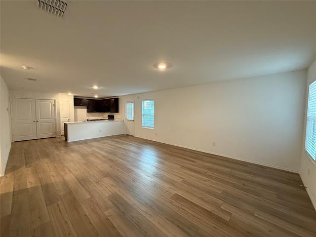 Foto del edificio - 531 Cochran Dr