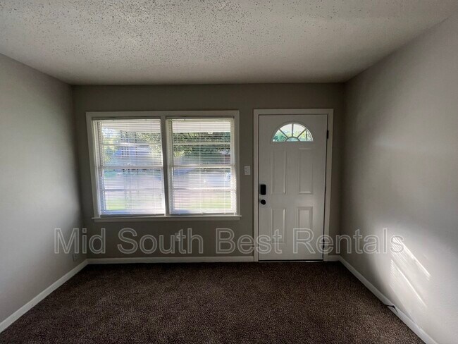 Foto del edificio - 1506 Sparks Cove