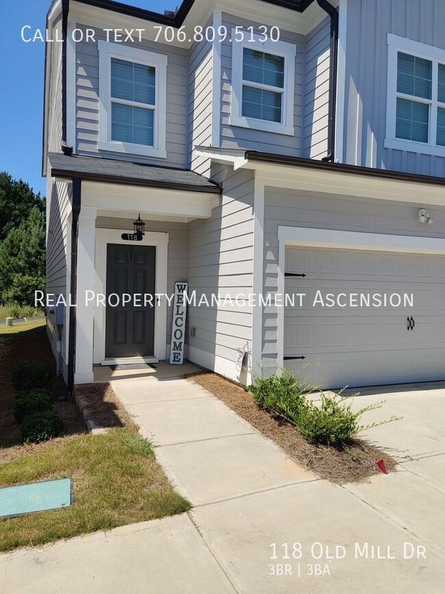 Building Photo - Wonderful Home in a Gated Community