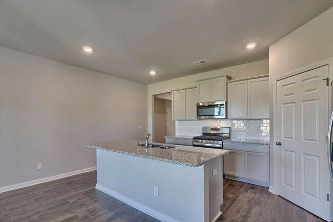 Foto del edificio - 1012 Hay Meadow Dr.