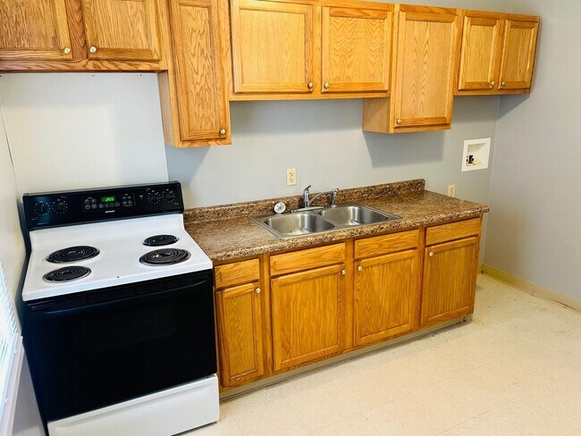 Foto del edificio - Move In Ready! 2 Bedroom House