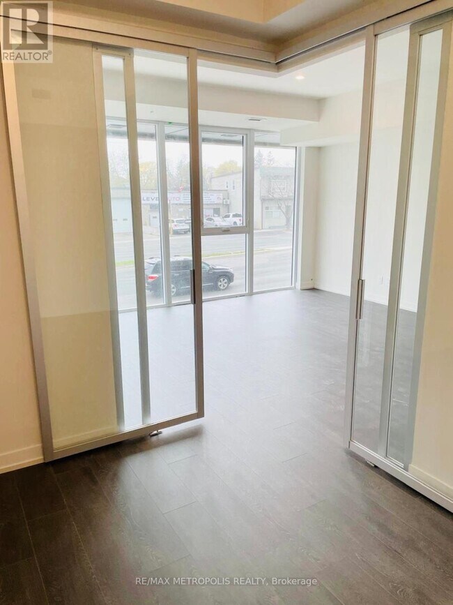 Building Photo - 2203 Kingston Rd