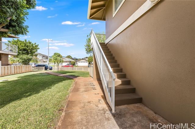 Building Photo - 91-1044-1044 Huliau St