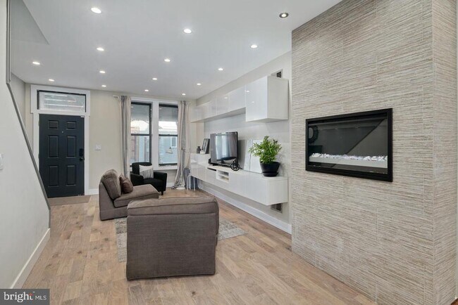 Foto del edificio - 1534 N Natrona St
