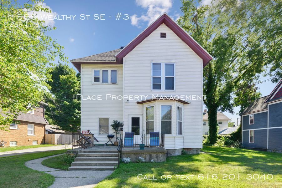 1566 Wealthy St SE Unit 3, Grand Rapids, MI 49506 Room for Rent in