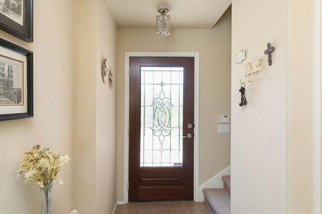 Foto del edificio - Outfitter House