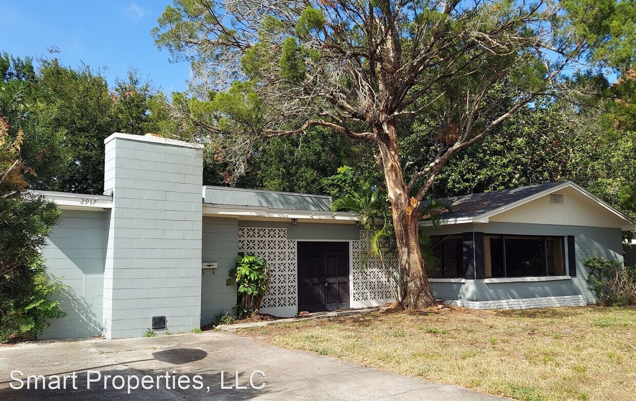 Primary Photo - 4 br, 2.5 bath House - 2917 Maplewood Ave
