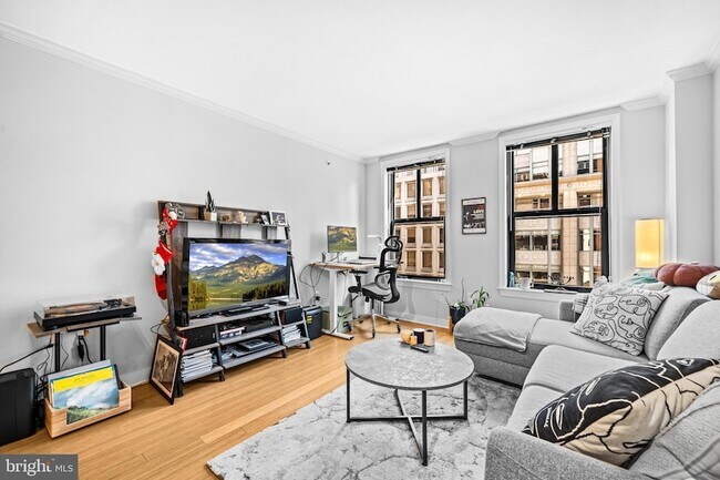 Foto del edificio - 631 D St NW