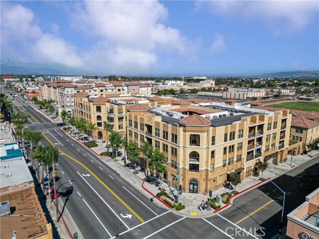 Foto del edificio - 428 W Main St