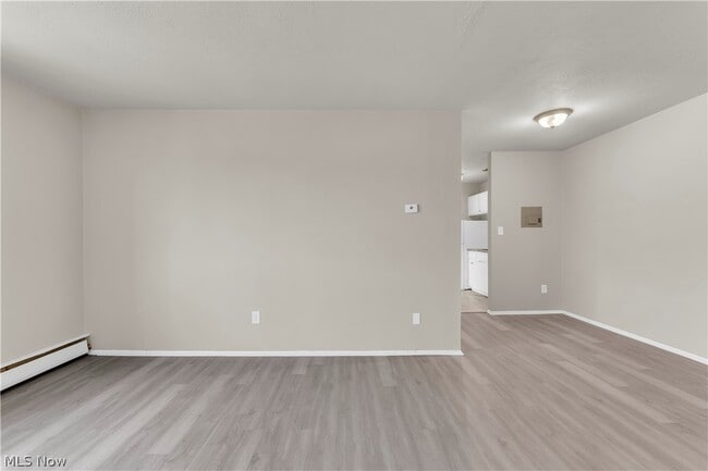 Foto del edificio - 1415 Wyandotte Ave