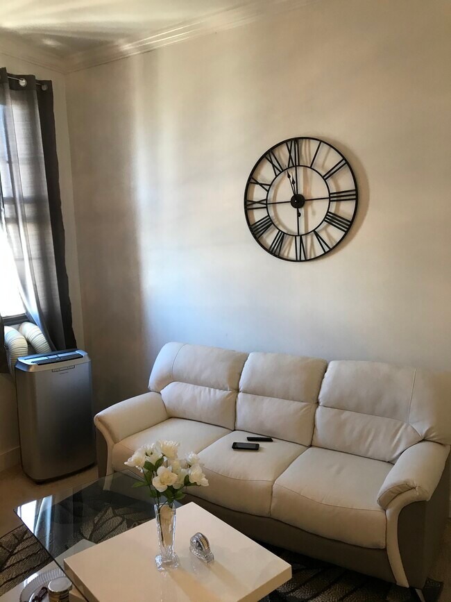 Living Room - 1 E Chase St