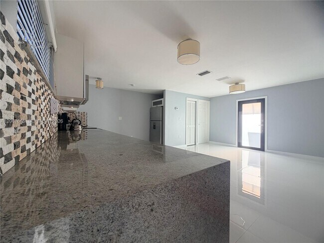 Foto del edificio - 12701 SW 47th St