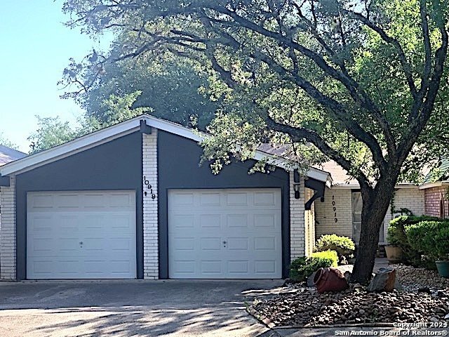 Photo - 10919 Whisper Valley St (San Antonio, TX) Townhome