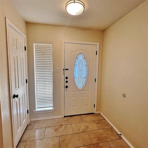 Building Photo - 4808 Waxwing Dr