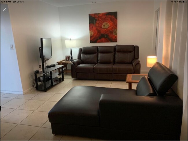 Foto del edificio - 2145 Pierce St