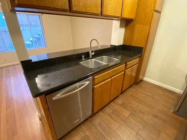 Building Photo - 3793 Centre St