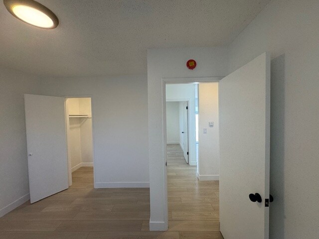 Foto del edificio - 5792 Rostrata Ave