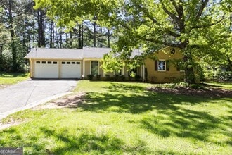 Building Photo - 3720 Sunny Hill Dr