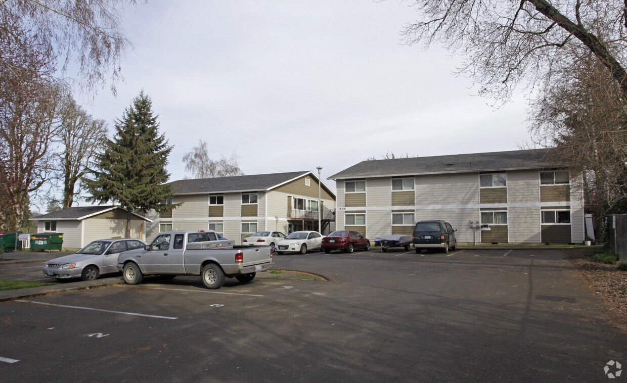 Foto principal - Candlewood Apartments