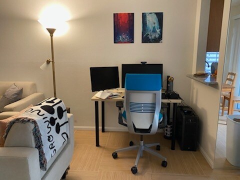 Foto del edificio - 7111 Summertime Ln