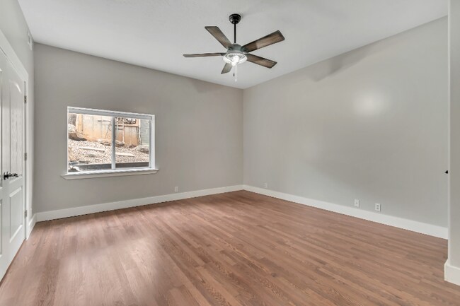 Building Photo - 2154 Wasatch Blvd
