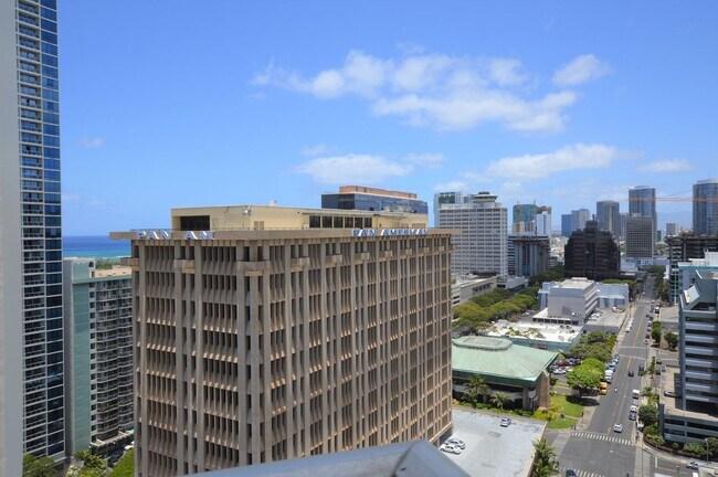 Foto del edificio - 1br/1ba/1pkg High Floor Kapiolani Manor