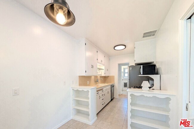 Foto del edificio - 729 9th St