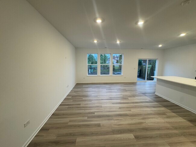 Foto del edificio - 14849 S Hillside Dr