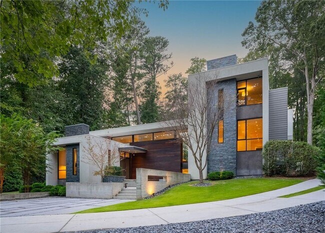 Foto del edificio - 2560 Northside Dr NW