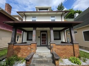 Building Photo - 3179 N Kenwood Ave