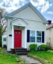 Building Photo - 846 Ash St