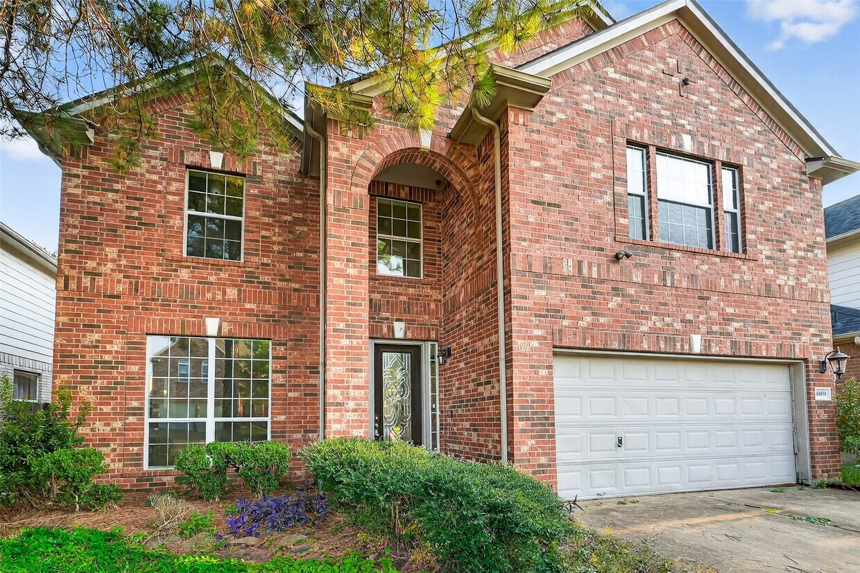 Foto principal - 16919 Creek Mountain Dr