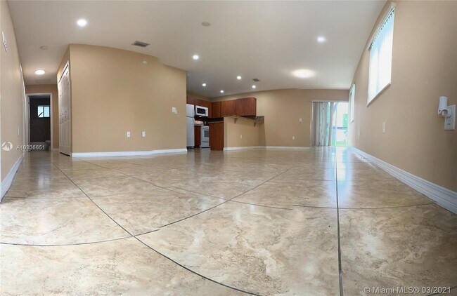 Building Photo - 420 NW 51st St